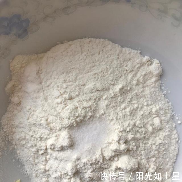  早餐|简单的早餐鸡蛋饼