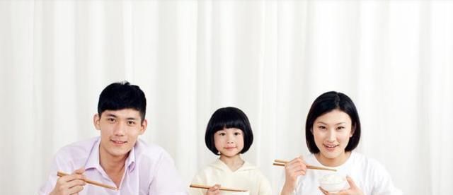 胆固醇|晚餐决定体重和寿命？营养专家总结五个健康吃法，让你吃得更健康