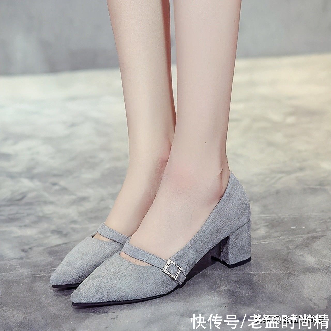 优雅|尖头中跟单鞋，穿上它简单舒服，上脚优雅随性