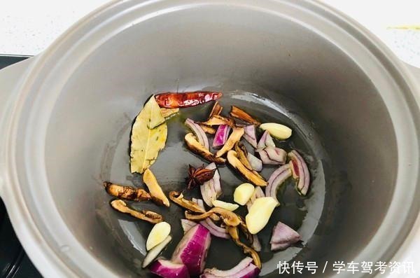 马铃薯|吃1个它,相当于吃了4个苹果,6个梨,1块钱一斤,家家都有!