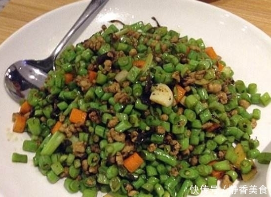 孩子平时吃饭用碗,一做此菜就换盆,拌饭拌面都好吃,太香了