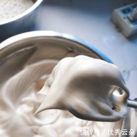 红糖|低糖无油的枣泥核桃蛋糕（碾压五道口枣泥蛋糕）