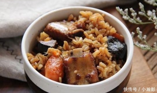 一键|不想做饭又想吃到”高级饭店“的美食，用电饭煲吧，一键既熟