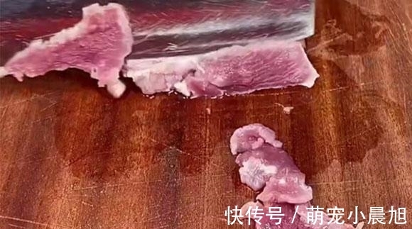 青榄|平时多给家里的“顶梁柱”喝这汤，几样食材简单一煲，润喉又下火