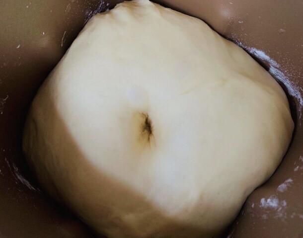 萌萌哒的菠萝包