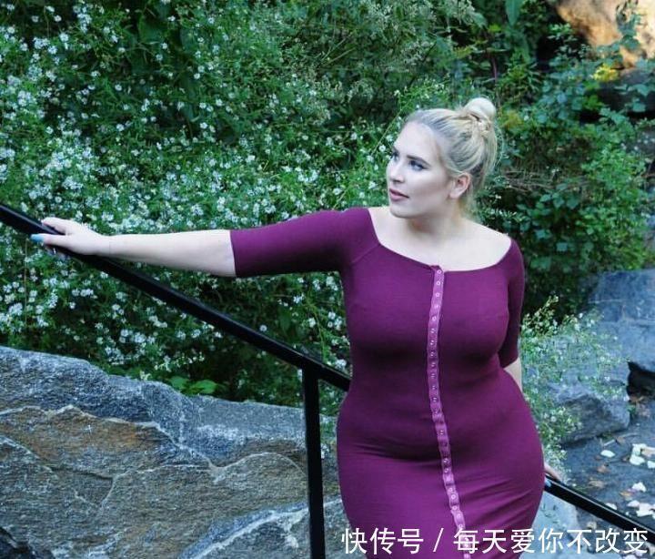 天生体型“微胖”，和脂肪团抵抗十年，今走红网络成为大码超模