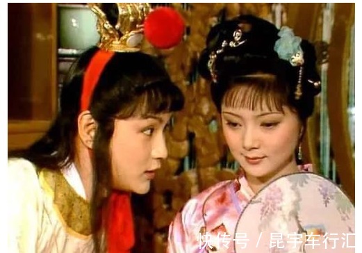 薛宝钗#林黛玉死后留下一件遗物,薛宝钗见后大吃一惊,后悔嫁给宝玉