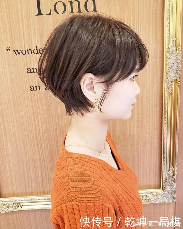 2021发型别乱剪,先看看这10几款,利落洋气还显气质