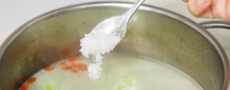 春天干燥,给家人多喝这道汤,既补水又补钙,清爽鲜美,老少皆宜