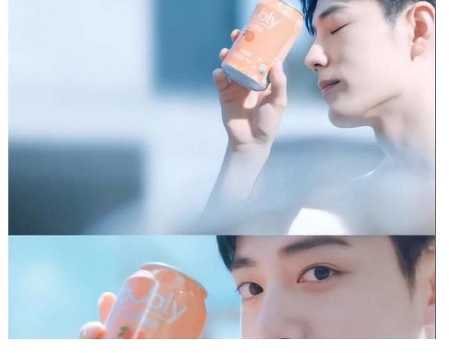 肖战荣登亚洲第一屏,这些小细节暗藏深意