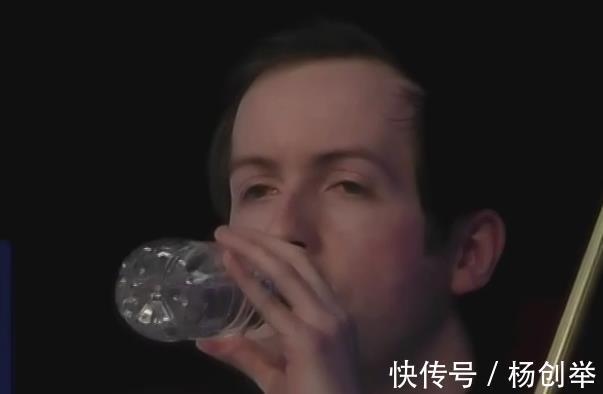 夺冠|特鲁姆普连输两场,中国名将三战世界第一,赵心童无解携手夺冠