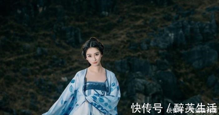 对联#少女上联“铁锤打铁铲,铁打铁”,樵夫对出精彩下联,少女佩服!