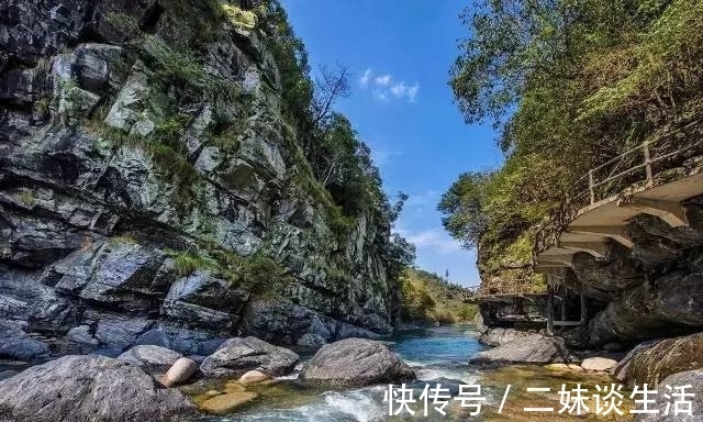 原生态|池州一景区太低调，景色不输九寨沟，景色原始价钱只有一半