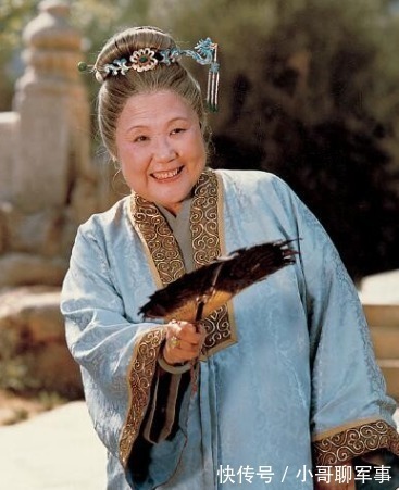 贾府@贾府危难之际,贾母隆重推出宝贝,却把迎春和惜春推入火坑