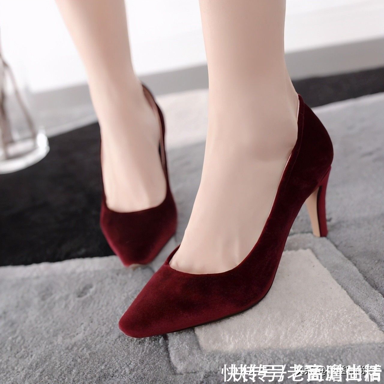 性感 一双优雅高跟鞋,搭遍裤装和裙装,性感又有气质