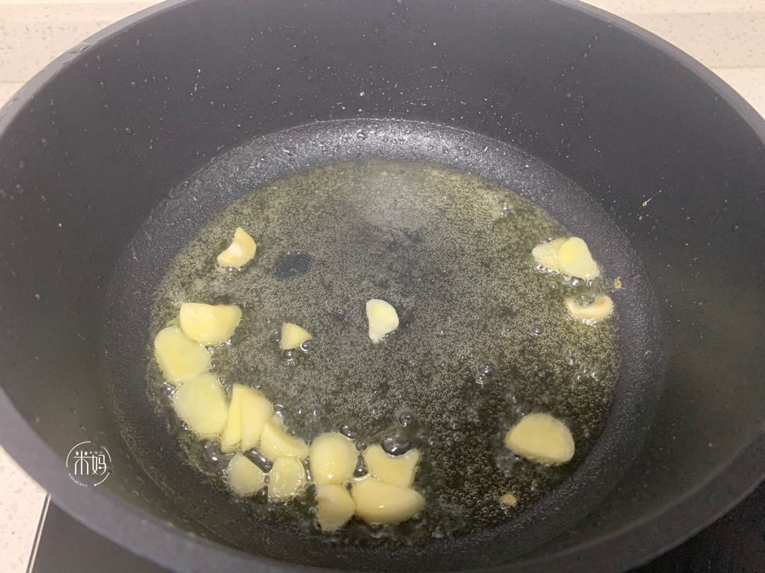 三伏天,它和鸡蛋天生一对,简单一炒清新好吃,给肉都不换