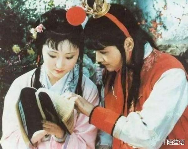 林黛玉!贾宝玉出家后,漂洋过海来到林黛玉墓前,度过了自己的余生