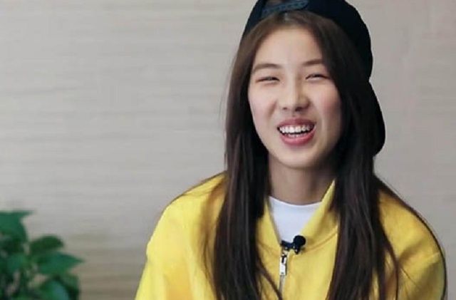 刘思琦|16岁女巨婴吃饭靠妈喂，日花销过万：养废一个女儿，富养她就够了