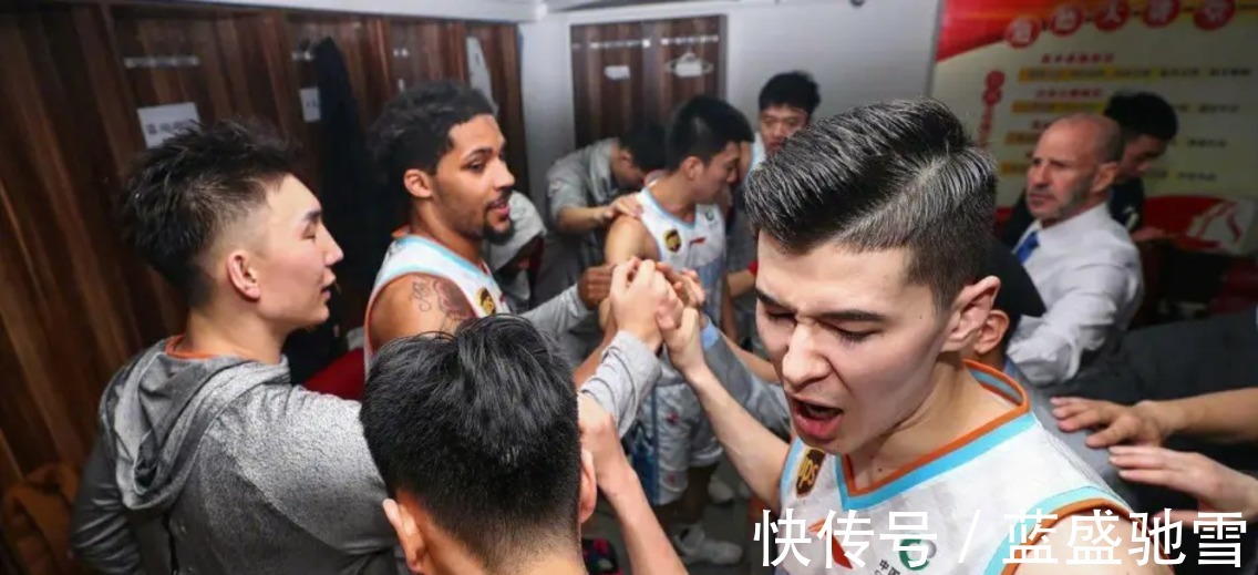 cb揭秘CBA历史上轰动国内篮坛的“停表绝杀”!