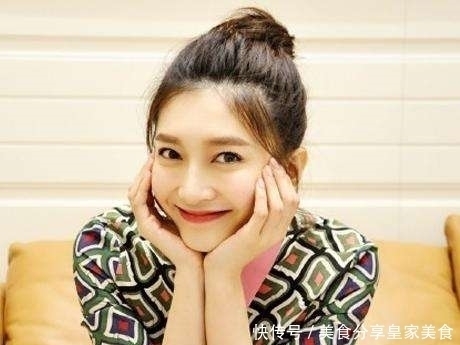 今年最火的“丸子头”，你会扎吗？这三个误区不要犯，超显老