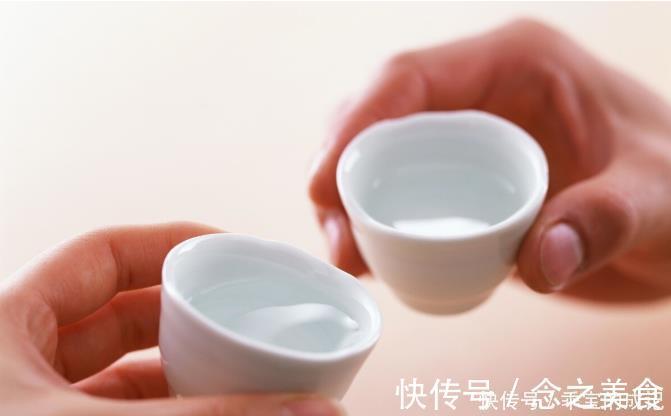 白酒|高血压不是突然来临,“三绿、三白”莫贪嘴,血压慢慢降下来