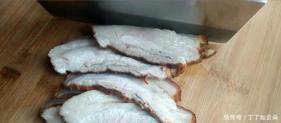  梅菜扣肉这样做太好吃了，就连大厨都点赞，亲戚朋友抢着吃