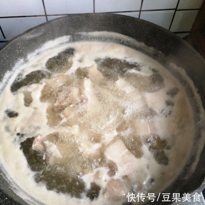 大厨教你这么做红烧肉，分分钟就可以学会