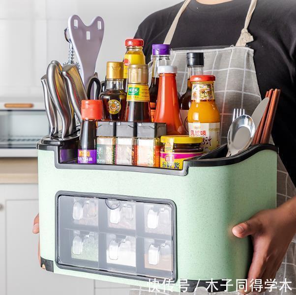 表姐|去表姐家发现,厨房台面从不摆瓶瓶罐罐,这样做美观实用不占地儿