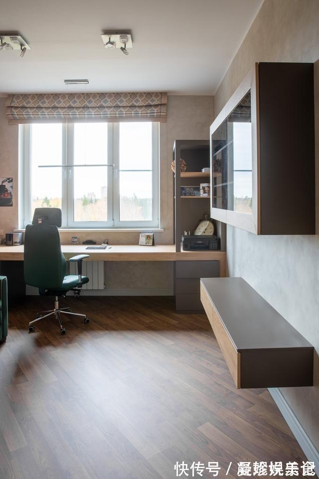 墙面|130平各个空间几乎空无杂物，我是没看出来，屋主一家已住10年