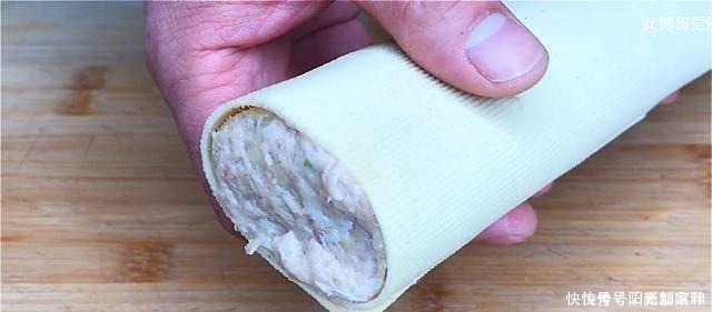 每年过年必做的硬菜,卷一卷蒸一蒸,干净无添加,待客必备