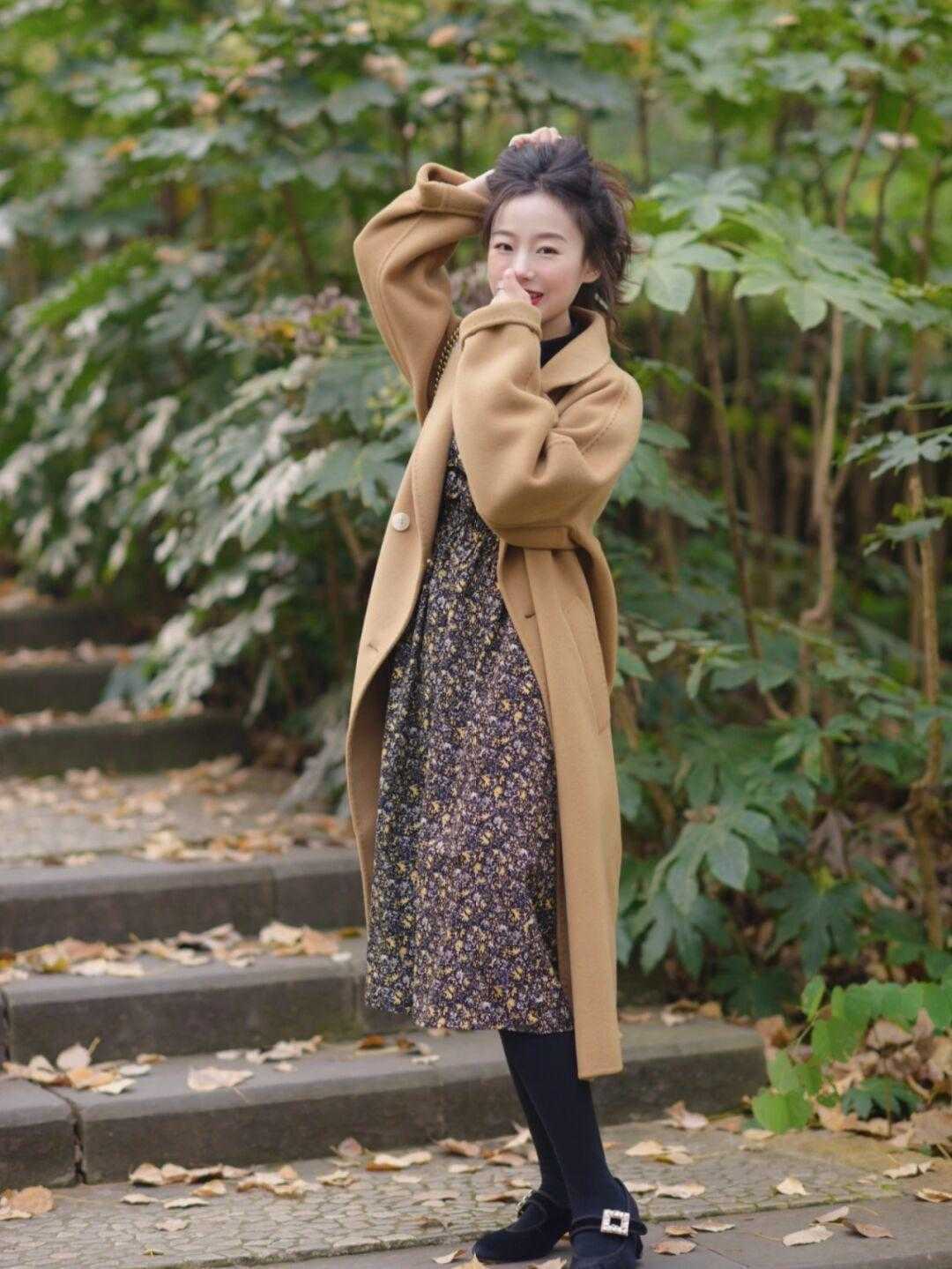 紧身裤 小个子怎么穿大衣显高又时髦?看看这些搭配造型,每一套都可照穿