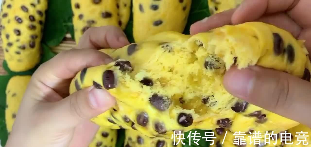 南瓜红豆花卷大做法,口感暄软香甜营养丰富,粗粮细作的传统代表