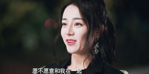 |搞笑外国人:小伙伴们参加奖品挑战,谁画得更好,奖品归谁!