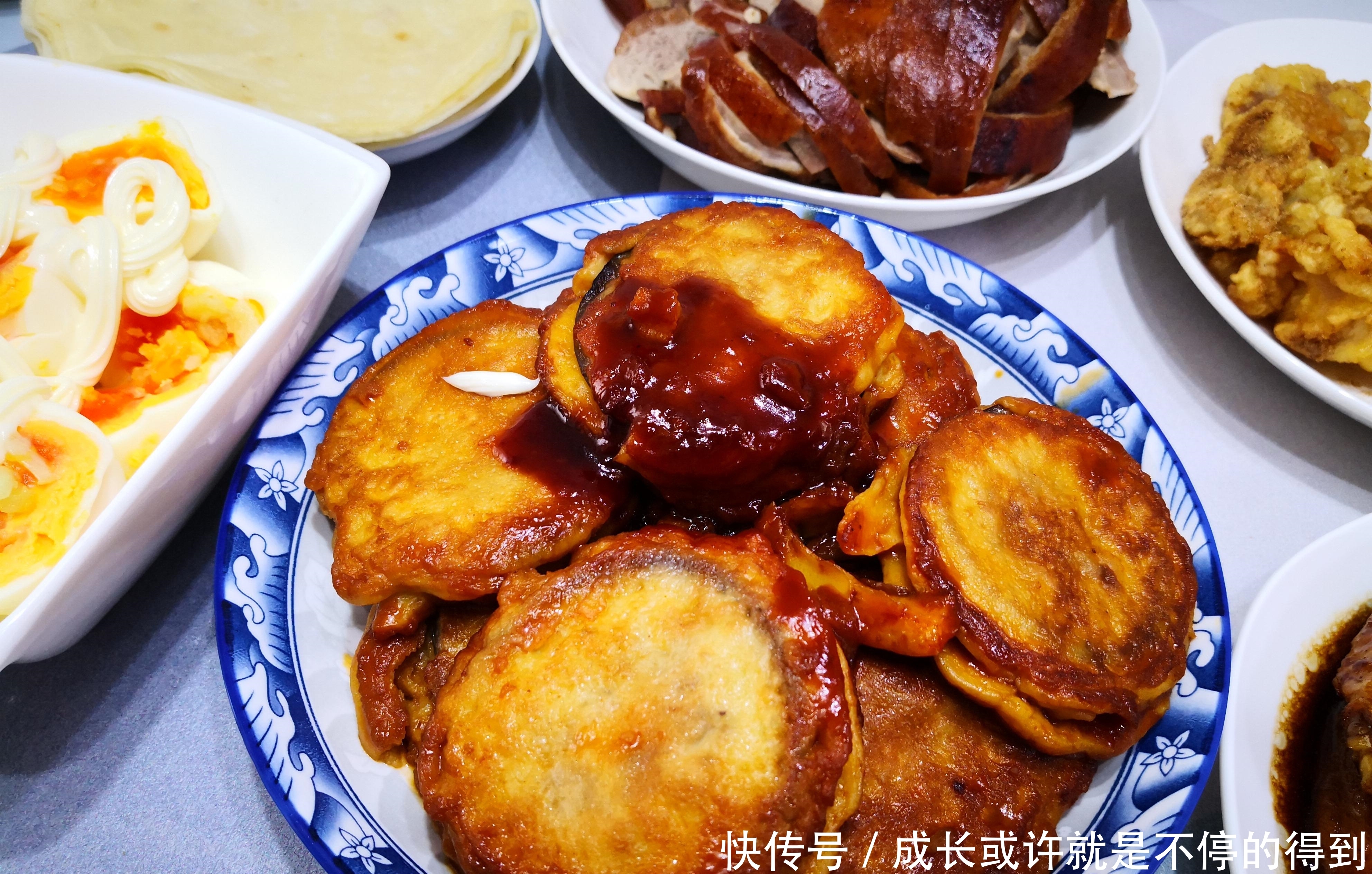 儿子外地上大学,开学前给他做一桌“开学宴”,网友:这是土豪!