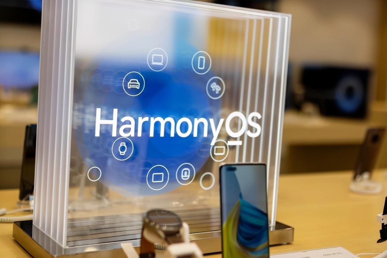 武德|华为一招不讲“武德”,移花接木发布5G手机,网友直呼:干得好!