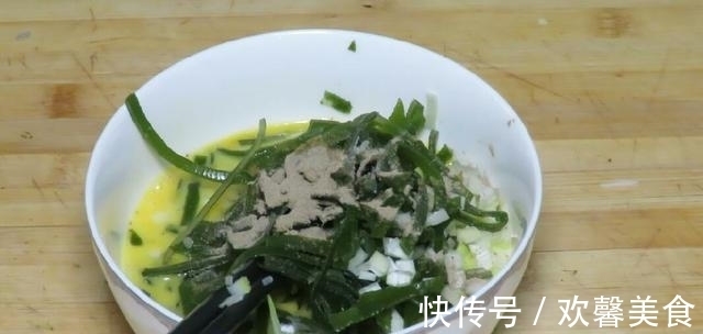 鸡蛋|海带最好吃的做法,一次秘制一盘,5分钟就搞定,太香了