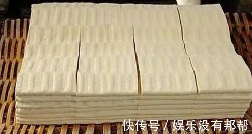 白色|人老后会有老年斑?营养专家忠言:吃2种白色食物帮你消除