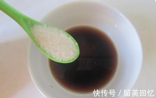 头发|河北一女士经常用“盐和醋”洗头,我们来看看她的头发怎么样了!