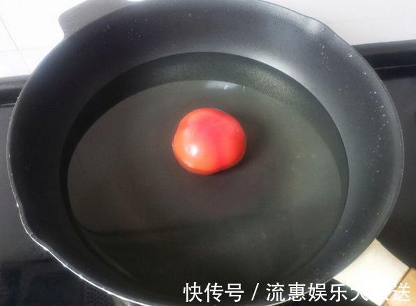 能喝上瘾的鱼肉汤做法,鲜香滑嫩,汤色红润更诱人