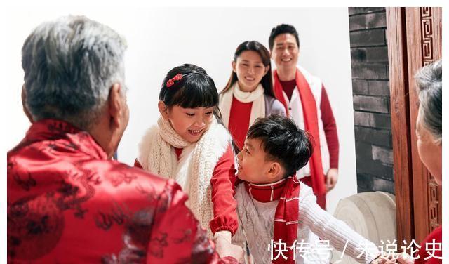 熊孩子|怀孕5月被侄子捶肚子,小姑子狡辩说闹着玩,丈夫直接给了一巴掌