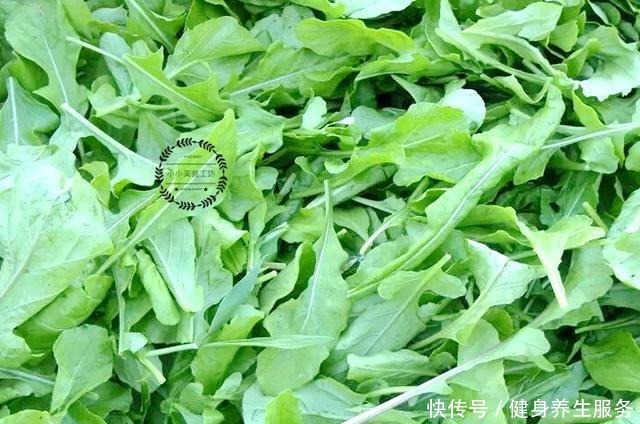 这菜,很多人只吃果,其实叶子才是宝贝,如今少有人卖,吃不到了!