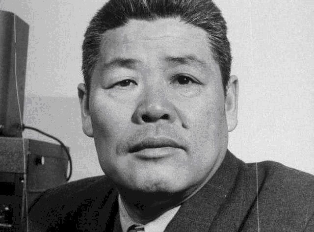 被捕|“不倒翁”军阀对抗王牌师团，七天七夜创奇迹，意外被捕却成卖国贼