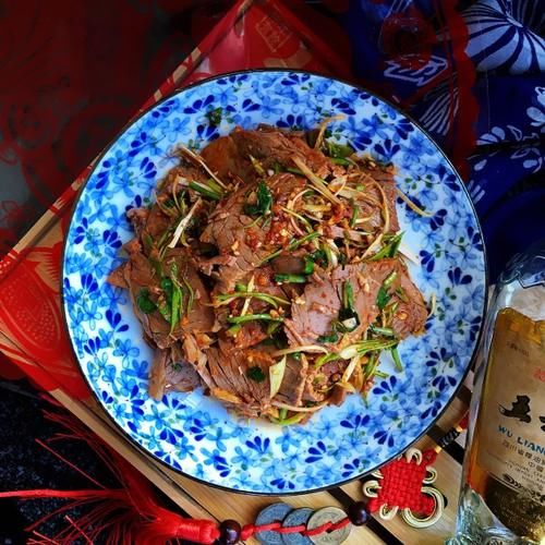 红油拌驴肉，家宴款待必备款，下酒神器