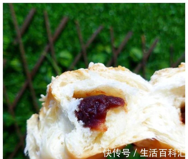 芝麻|在家做香甜软糯芝麻豆沙面包，干净卫生0添加剂，孩子老人都爱吃