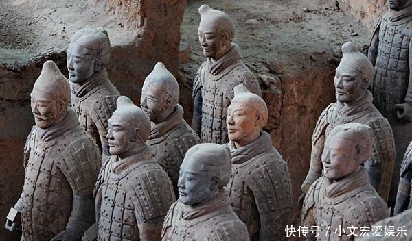 秦始皇|秦始皇能做上皇位,功劳最大的不是父母,而是另外两个人