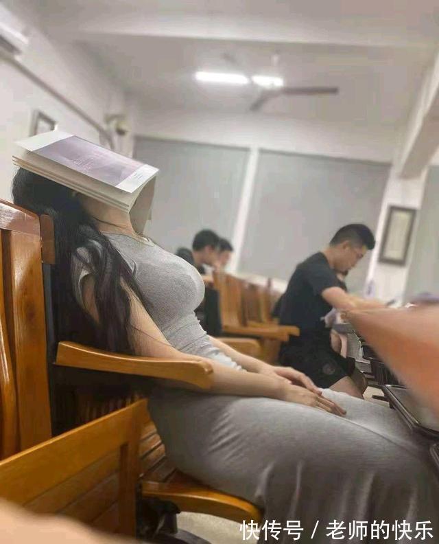 |小白段子社04:上课遇到这种人我还有心思上课?