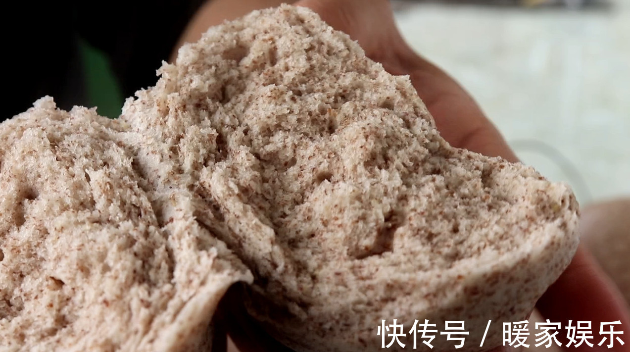 蒸馒头，最好不要直接蒸，3个小诀窍，馒头松软好吃，不塌陷