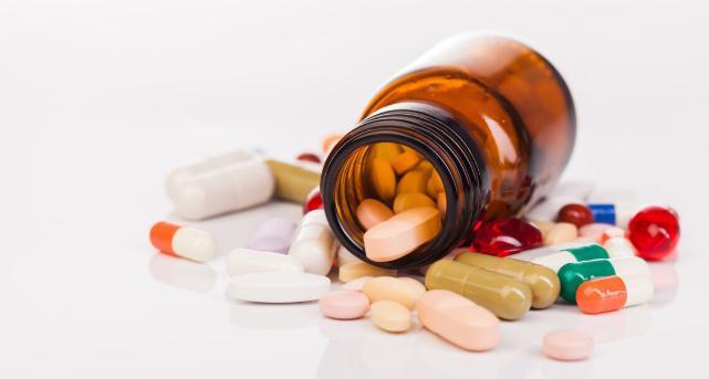 慢性病|老年痴呆是吃出来的?医生坦言:3种饮食习惯会增加痴呆的风险