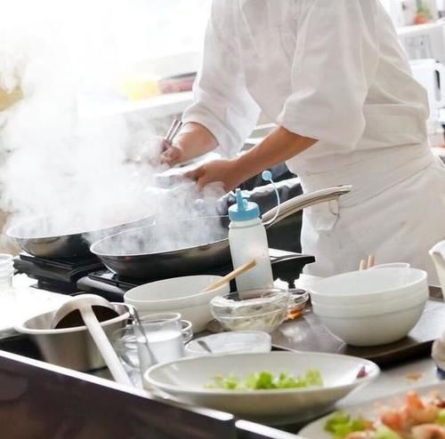 菜肴|为什么很多人不吃蚝油了,蚝油真的会致癌吗?医生说出答案