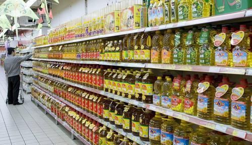 非转基因|食用油是厨房必备的调料,并不是越贵越好,两招教你买到优质油